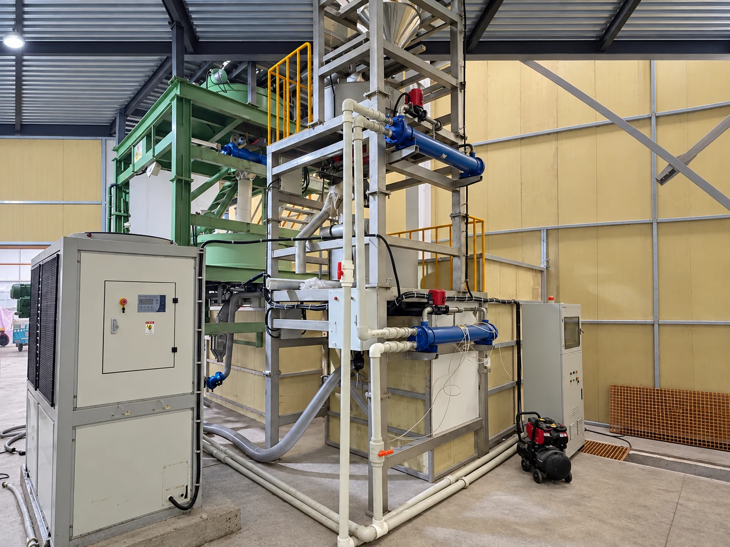 Magnetic separation and screening equipment with control cabinet