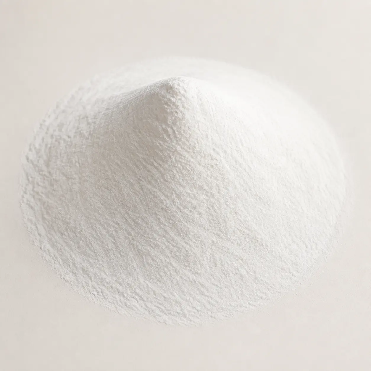 Fine high-purity silica powder